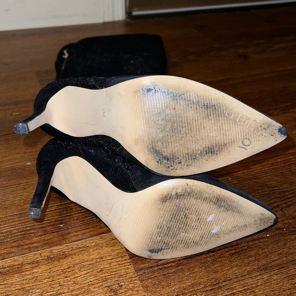 Guess Black Lace Textured Over Knee High Stiletto Heel Zip Up Boots Size 7 - Picture 10 of 13